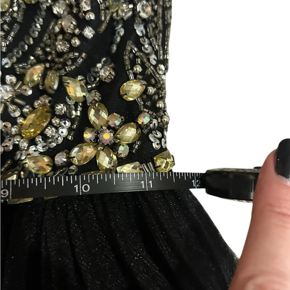 Sherri Hill Beaded Cocktail or Prom Dress - Picture 6 of 6